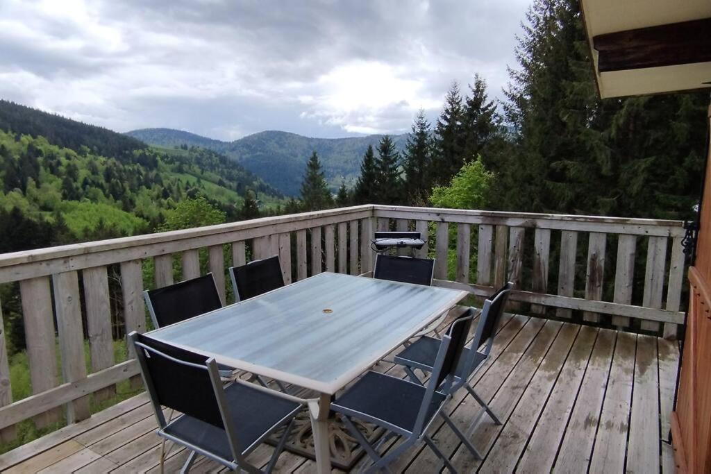 Maison De Montagne Vue Magnifique ヴォントロン エクステリア 写真